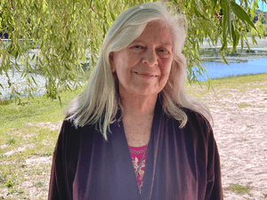 Peggy Rowe Ward - earth.fm